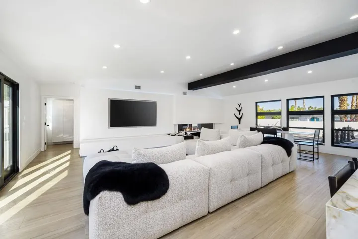 12-web-or-mls-BP_SunCorral_OPMG_0424_012
