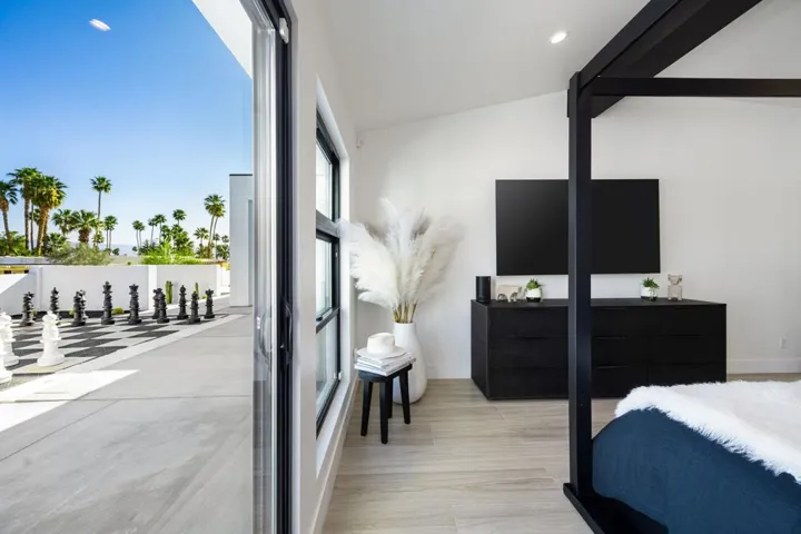 30-web-or-mls-BP_SunCorral_OPMG_0424_030