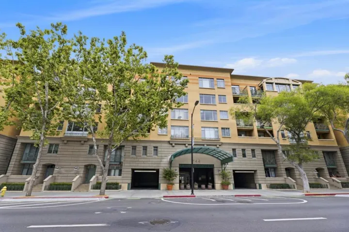 144 S 3rd Street 321, San Jose, California 95112