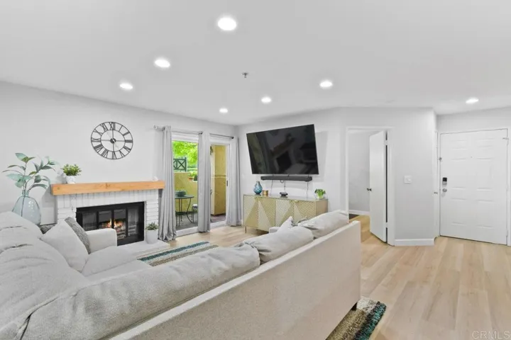 783 Brookstone Road 104, Chula Vista, California 91913