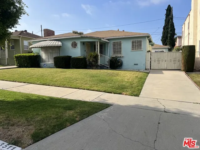 3511 Floresta Avenue, Los Angeles, California 90043