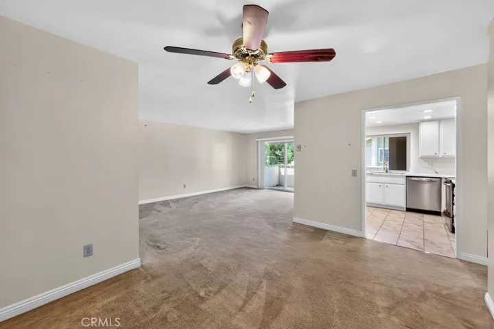 8633 Portola Court 18f, Huntington Beach, California 92646