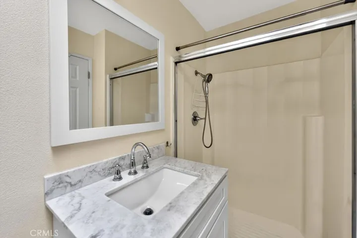 8633 Portola Court 18f, Huntington Beach, California 92646