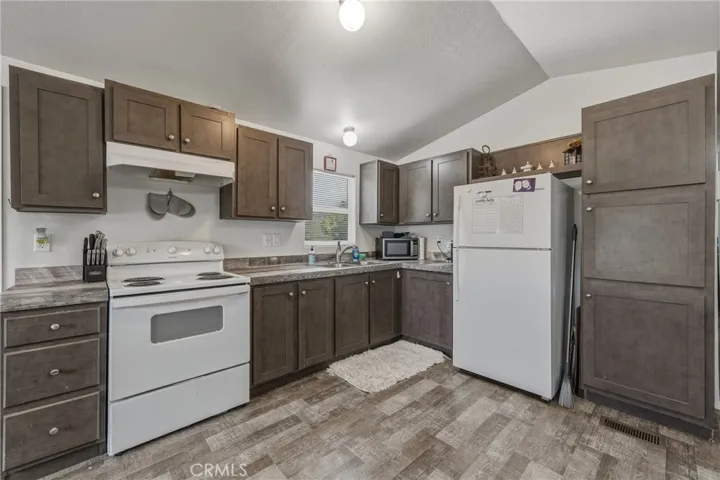 6219 Roland, Lucerne, California 95458