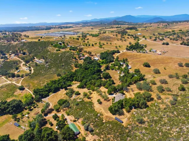 19525 Casner Rd, Ramona, California 92065