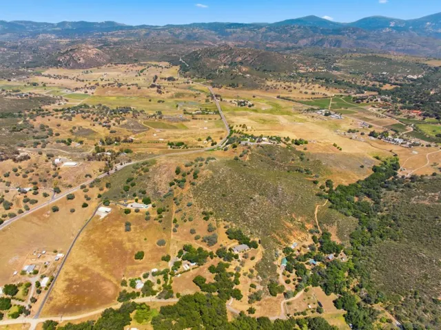 19525 Casner Rd, Ramona, California 92065