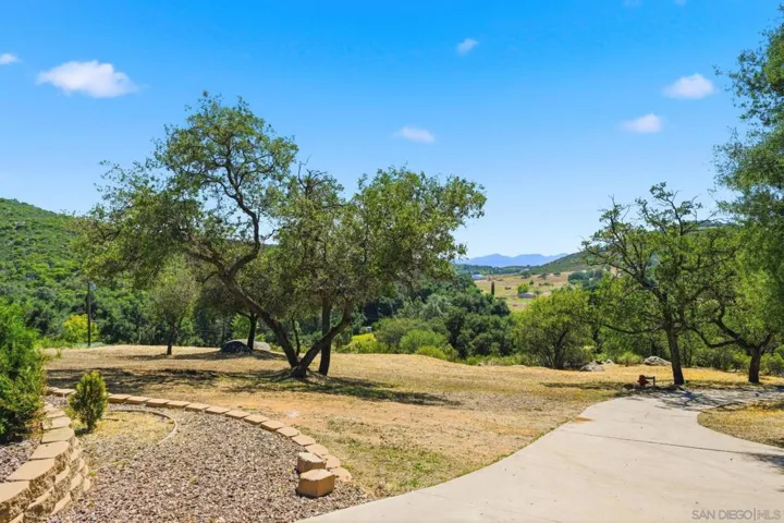 19525 Casner Rd, Ramona, California 92065