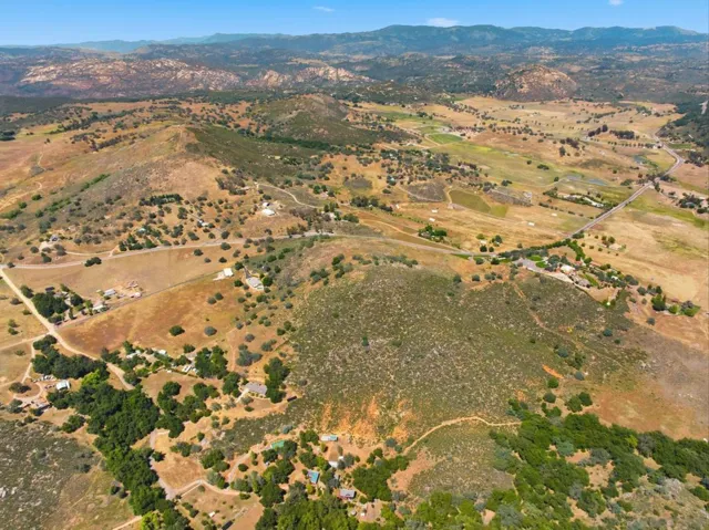 19525 Casner Rd, Ramona, California 92065