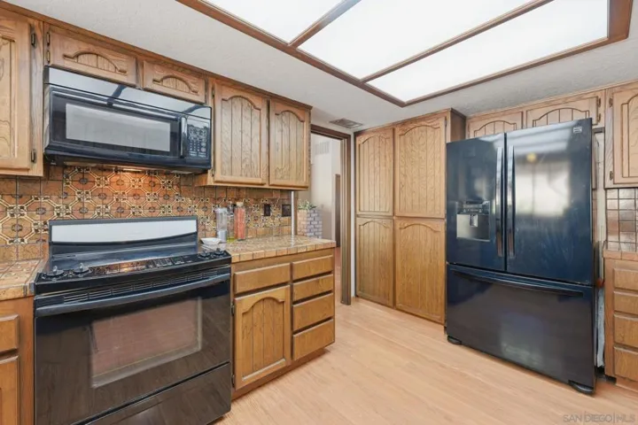 19525 Casner Rd, Ramona, California 92065