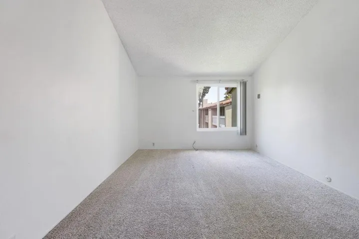 1801 Diamond St 324, San Diego, California 92109