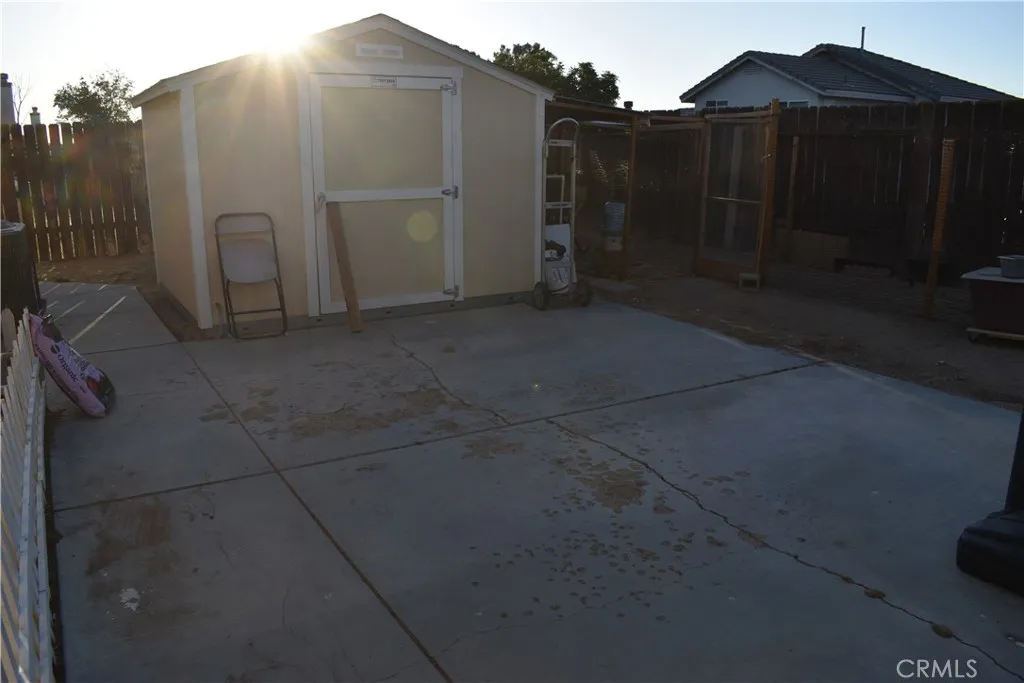 shed back yard
