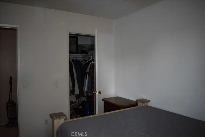 bedroom2