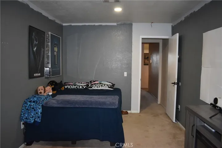 bedroom1