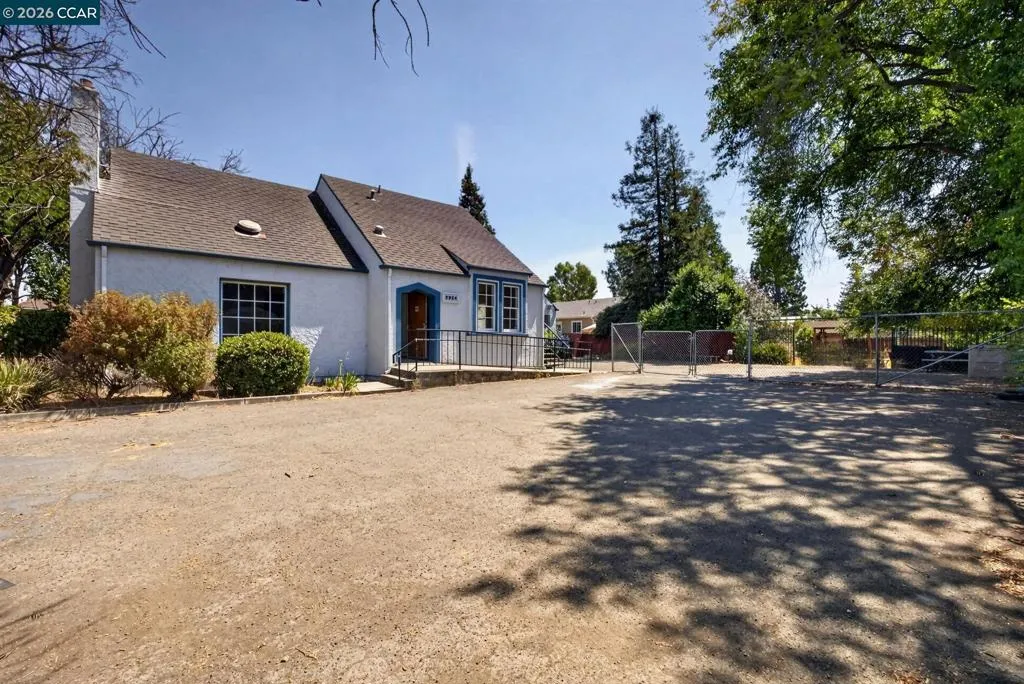 2924 Clayton Rd, Concord, California 94519 — photo 4
