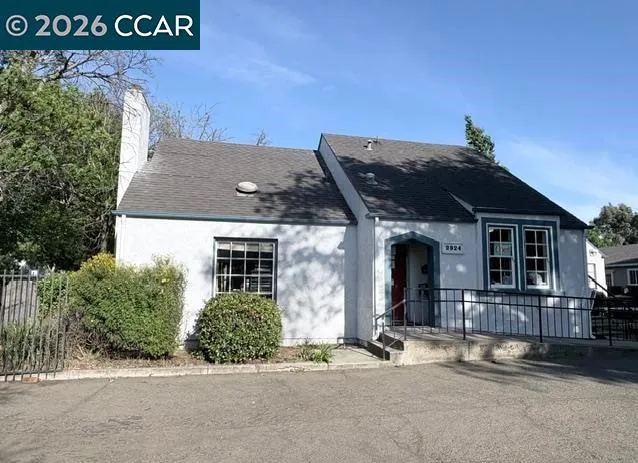 2924 Clayton Rd, Concord, California 94519