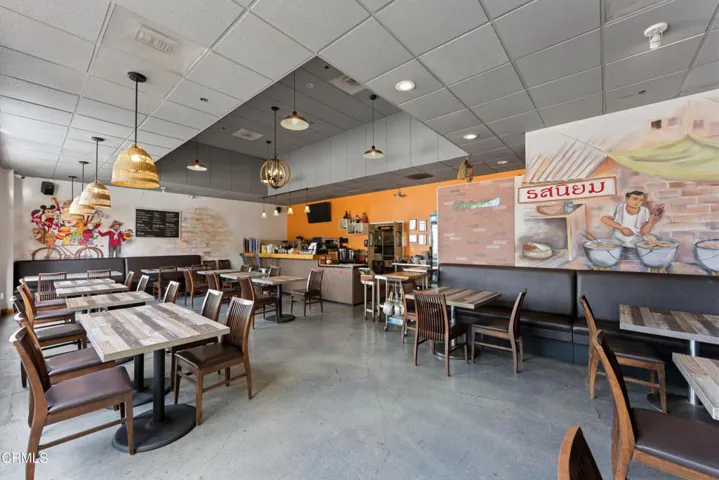 583 E Main St, Ventura MLS-36