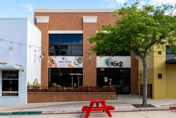 583 E Main St, Ventura MLS-2