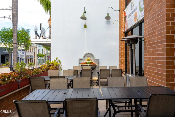 583 E Main St, Ventura MLS-5