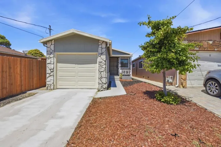 2317 Virginia Avenue, Richmond, California 94804