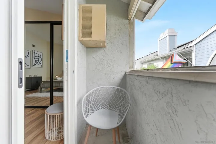 1442 Essex 4, San Diego, California 92103