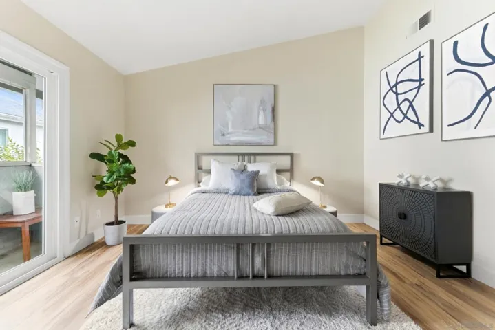 1442 Essex 4, San Diego, California 92103