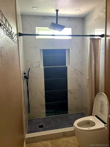 6708 Barnhurst, San Diego, California 92117