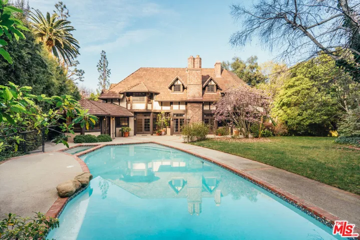 1509 Stone Canyon Road, Los Angeles, California 90077