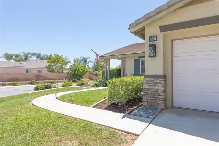 25617 Mesa Edge Court, Menifee, California 92585