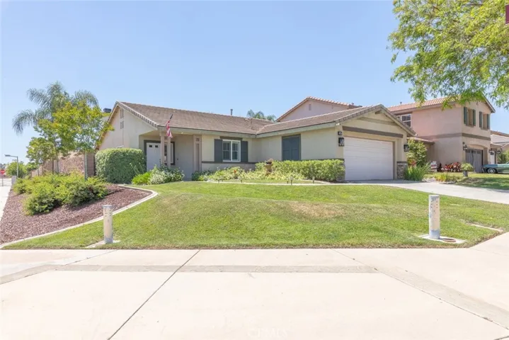 25617 Mesa Edge Court, Menifee, California 92585