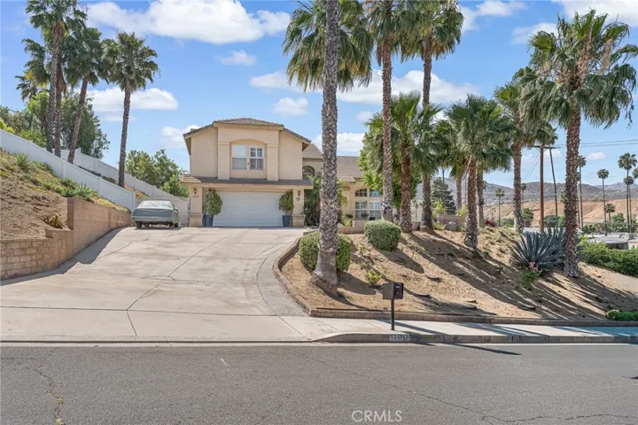3016 Shane Dr., Colton, California 92324