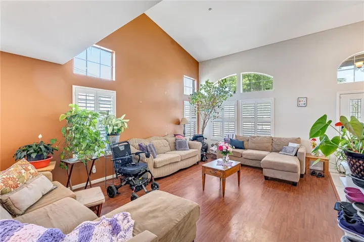 3016 Shane Dr., Colton, California 92324