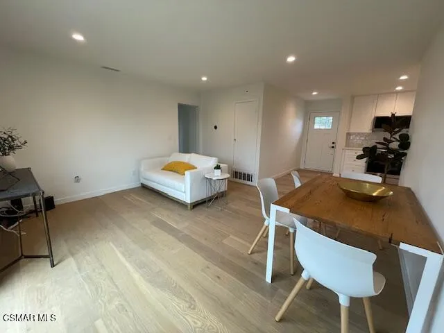 Living Area_2