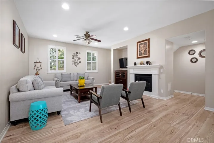 A large Great Room to entertain
