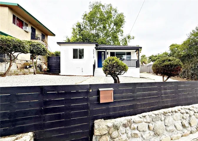 5213 Navarro Street, Los Angeles, California 90032