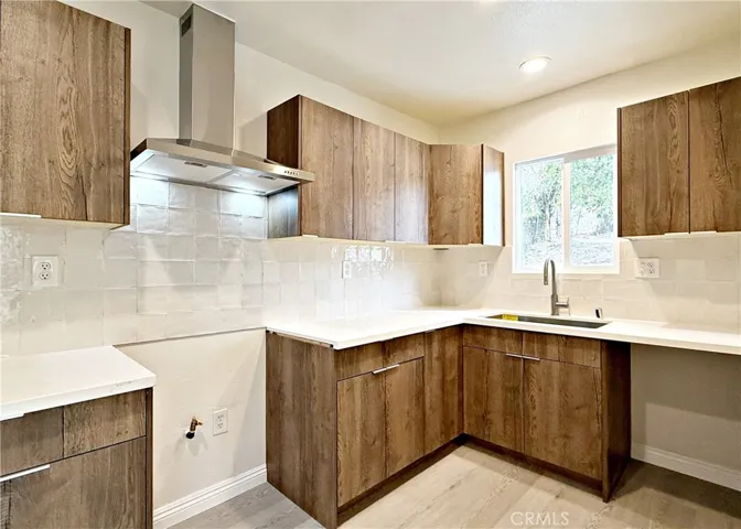 5213 Navarro Street, Los Angeles, California 90032