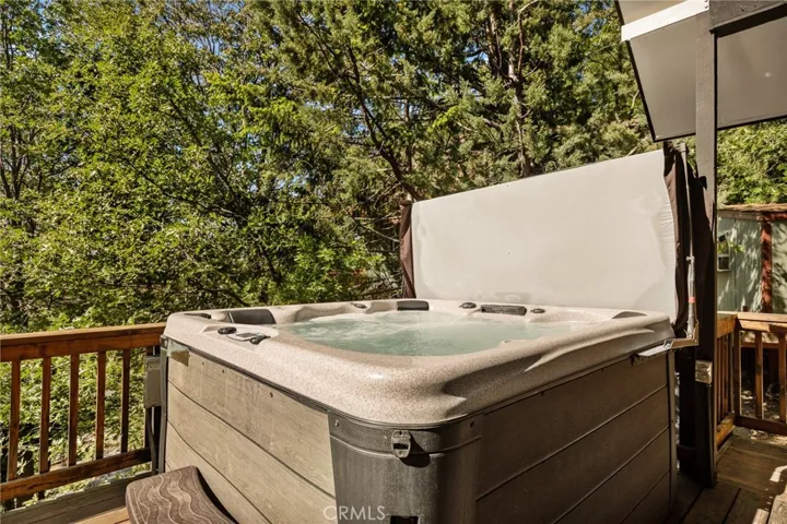 Jacuzzi