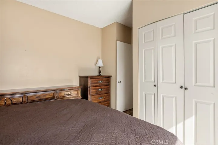 807 Grass Valley, Lake Arrowhead, California 92352