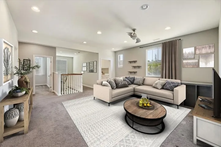 LOFT STAGED