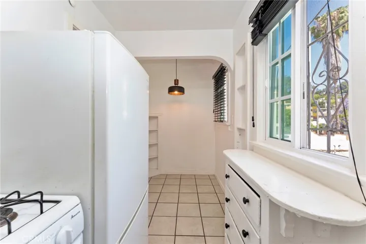 1536 Silver Lake, Los Angeles, California 90026