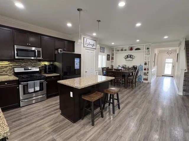 Beautifully situated kitchen and dining areas.