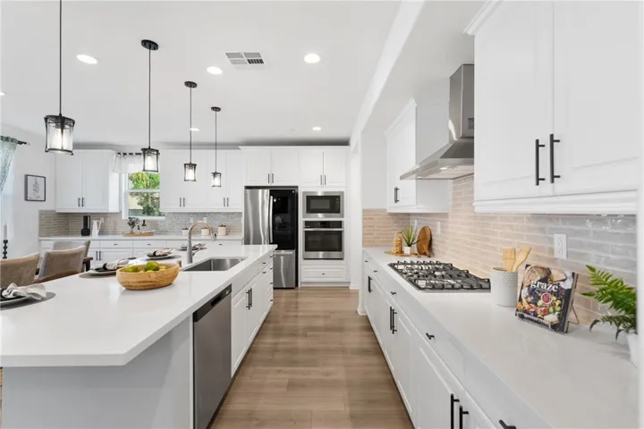 32084 Richardson, Menifee, California 92584