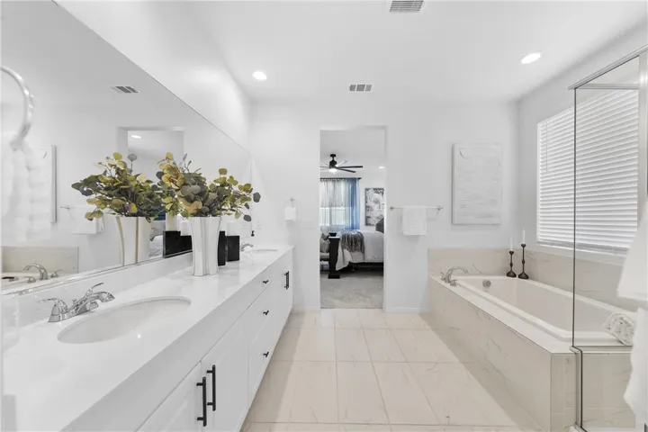 32084 Richardson, Menifee, California 92584