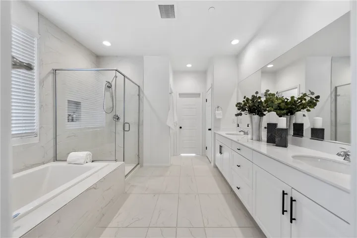 32084 Richardson, Menifee, California 92584