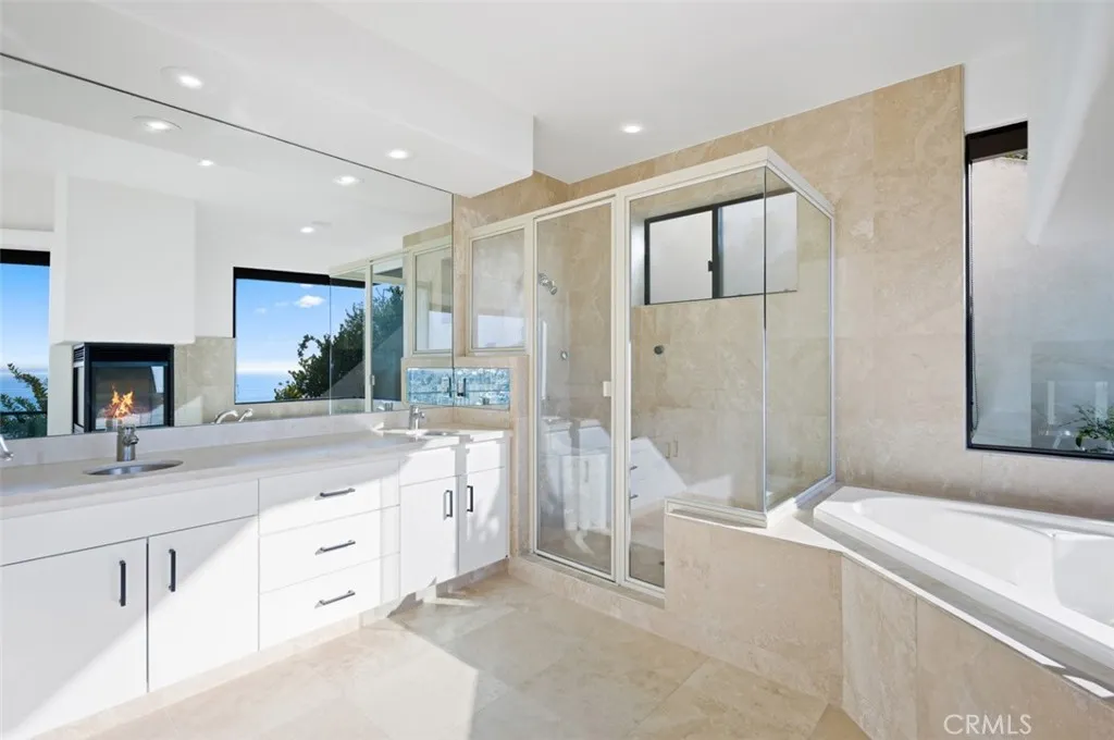 Master Bedroom Bath