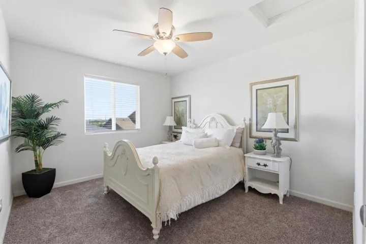 1381 Riverbank Drive, Madera, California 93637