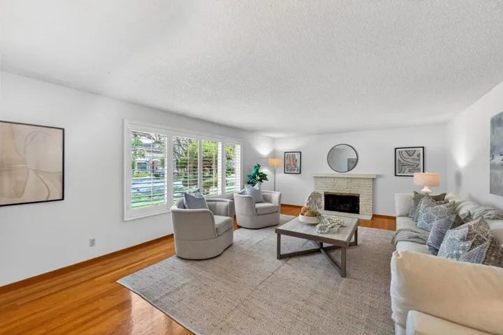 1355 Robsheal Drive, San Jose, California 95125