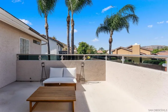 10253 Paseo Park, Lakeside, California 92040