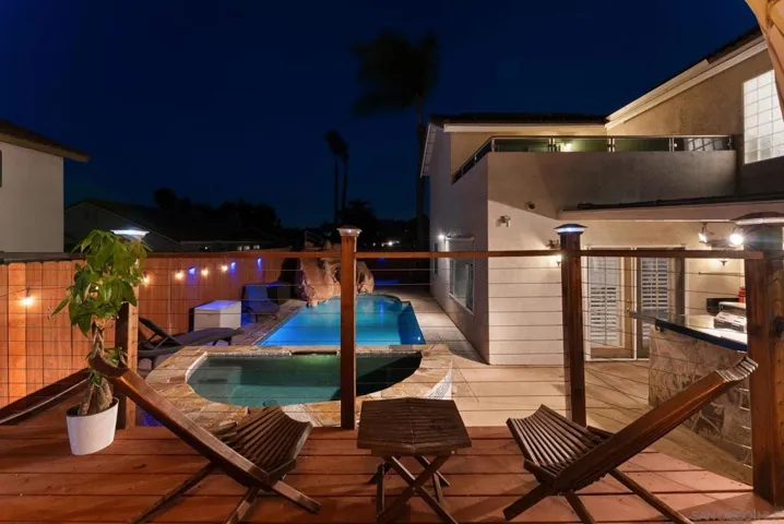 10253 Paseo Park, Lakeside, California 92040
