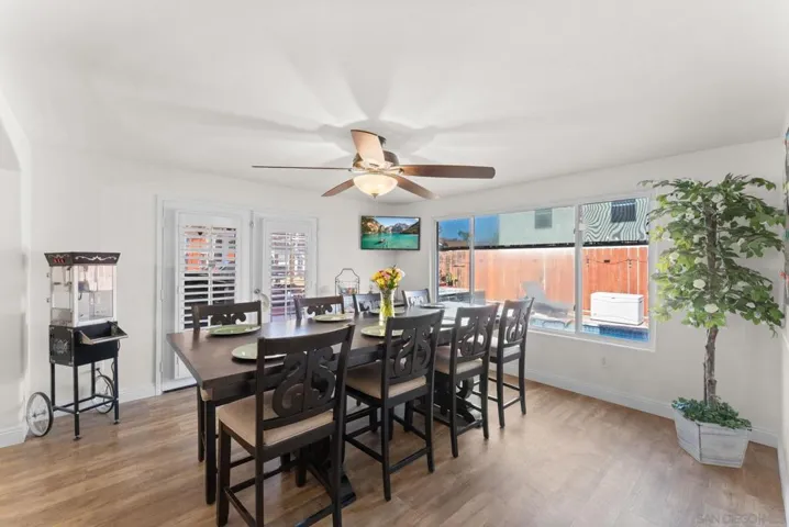 10253 Paseo Park, Lakeside, California 92040