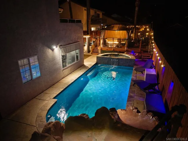 10253 Paseo Park, Lakeside, California 92040